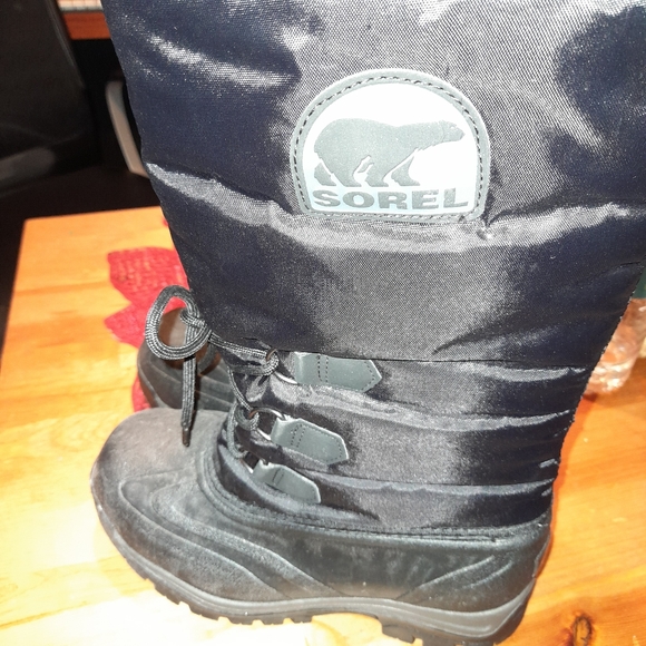 Sorel snowlion winter boots - Picture 7 of 10